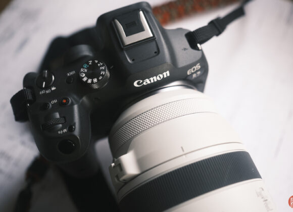 Chris Gampat The Phoblographer Canon EOS R7 product photos 2.21-125s160 1